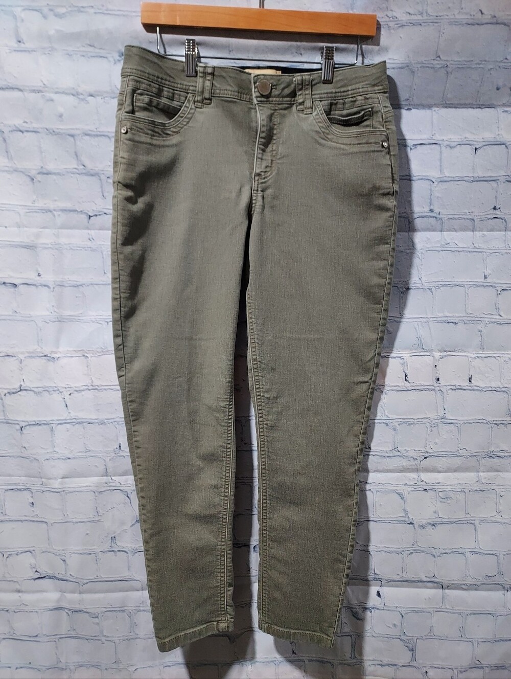 Democracy Ab Technology Size 10 Skinny Green Jeans Stretch Casual